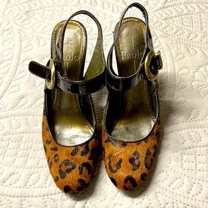Linea Paolo pumps in animal print